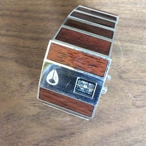 Nixon Rotolog mahogany men’s watch